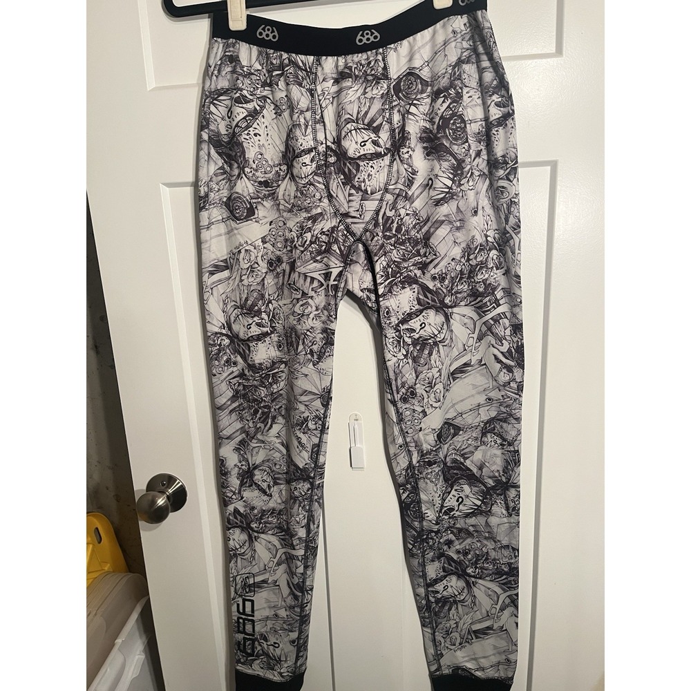 686 Men's Medium Graphic Base Layer Thermal Leggings Snowboard Ski Tattoo Print